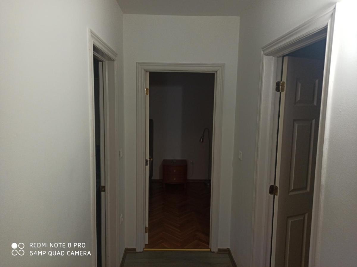 Apartments Zo Макарска Экстерьер фото